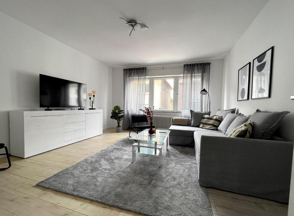 Apartament One Bed And One Sofa Bed, Self Check In, Invoice Mönchengladbach Zewnętrze zdjęcie