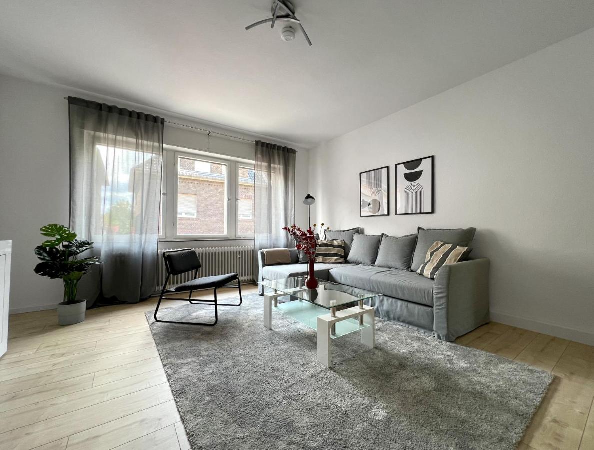 Apartament One Bed And One Sofa Bed, Self Check In, Invoice Mönchengladbach Zewnętrze zdjęcie